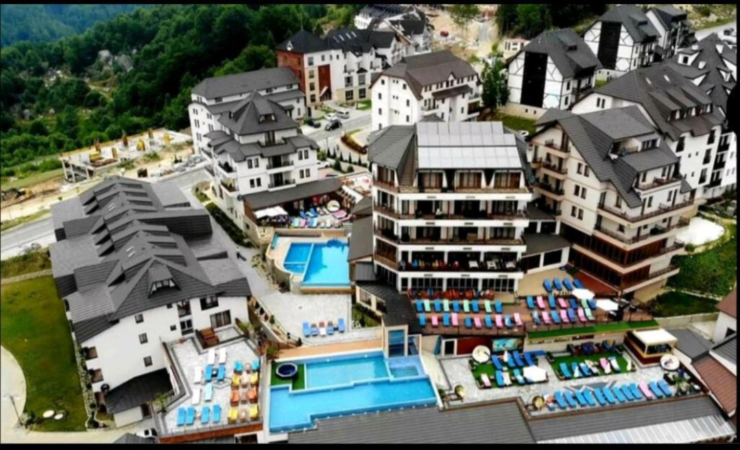 Panorama Apartments In Milmari Resort Kopaonik Bagian luar foto
