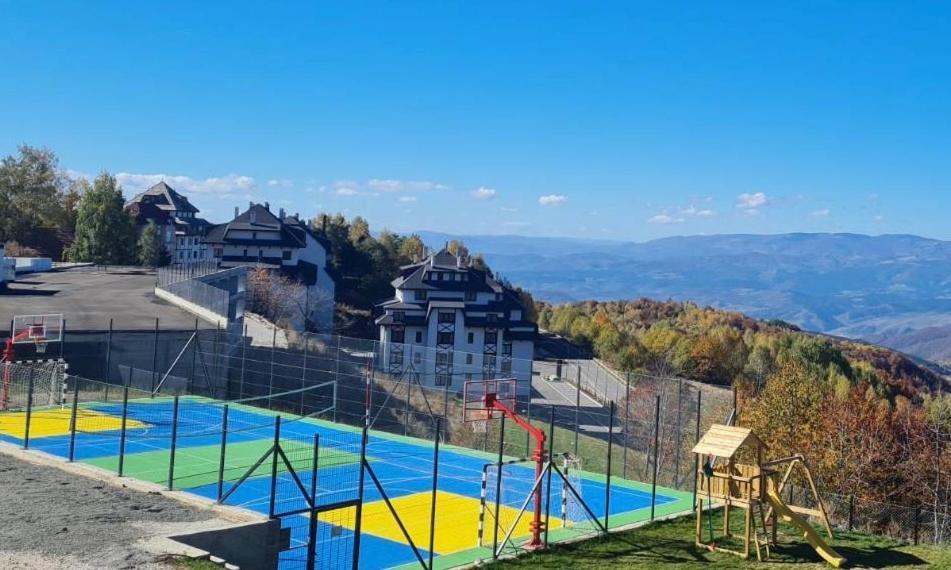 Panorama Apartments In Milmari Resort Kopaonik Bagian luar foto