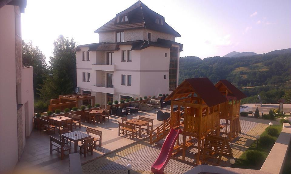 Panorama Apartments In Milmari Resort Kopaonik Bagian luar foto
